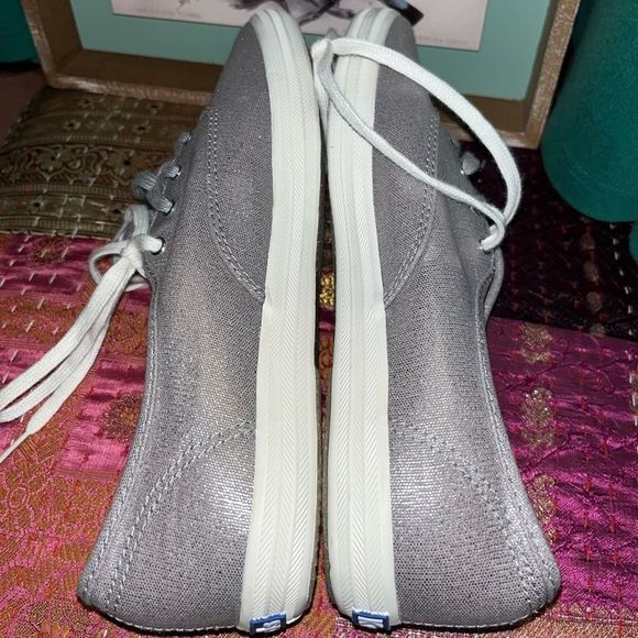 Keds Metallic Silver Sneakers Sz 8.5 - Picture 5 of 12